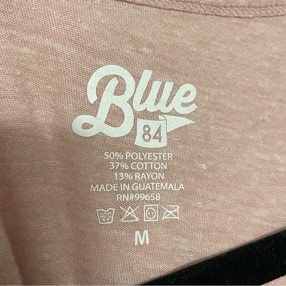 Tracy's King Crab Shack (Located In Juneau, Alaska) Tank Top In Pink Heather - Picture 6 of 10